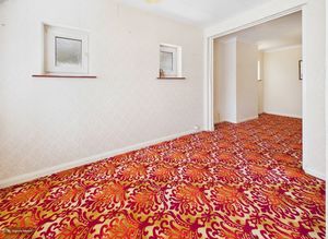DINING ROOM- click for photo gallery